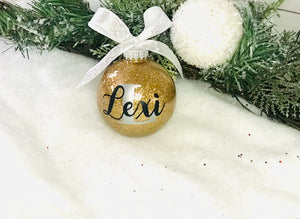 Lexi Ornament Ball